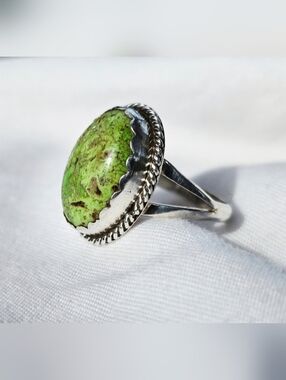 Vintage Gaspeit Sterling Silver Ring Green Turquoise Look Southwestern